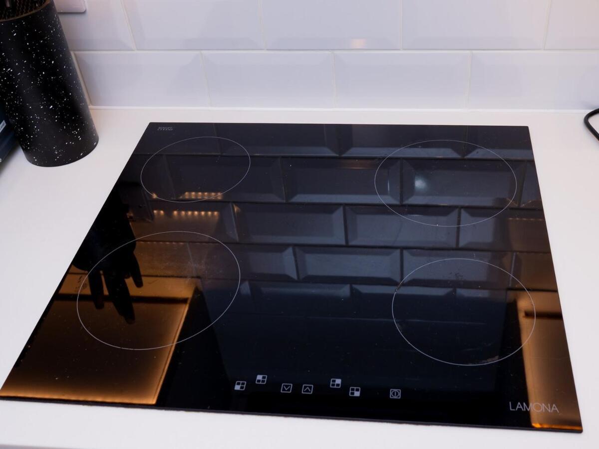 Central Cardiff City Apartment *