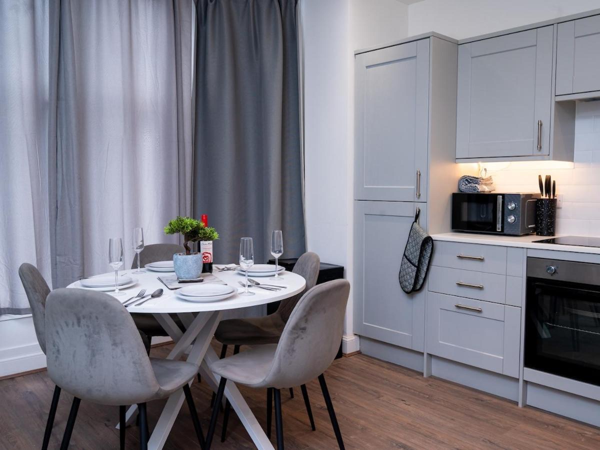 Central Cardiff City Apartment Apartment